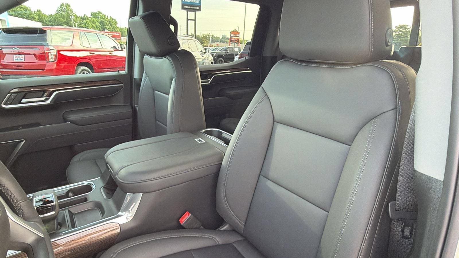 New 2026 Chevrolet Silverado 1500 RST AWD/4WD image 4