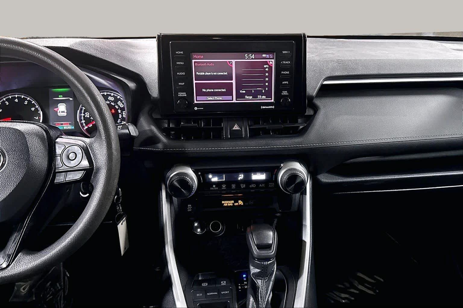 Certified 2021 Toyota RAV4 LE FWD image 7