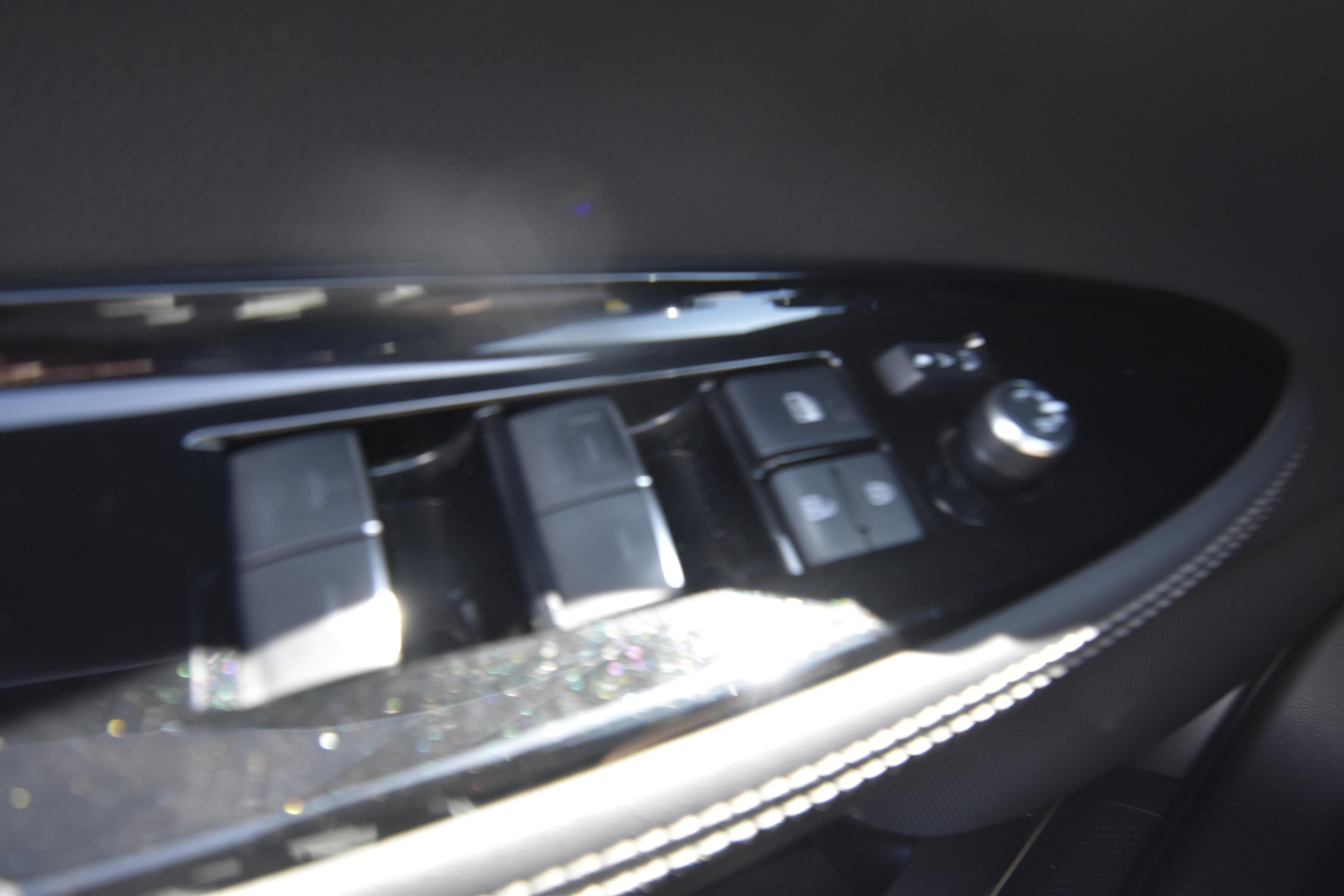 Used 2023 Toyota Mirai w/ Advanced Technology Package RWD image 18