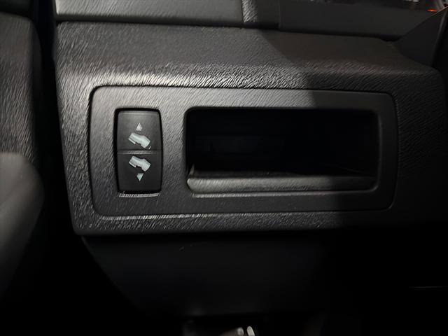 Used 2008 Jeep Grand Cherokee Laredo image 21