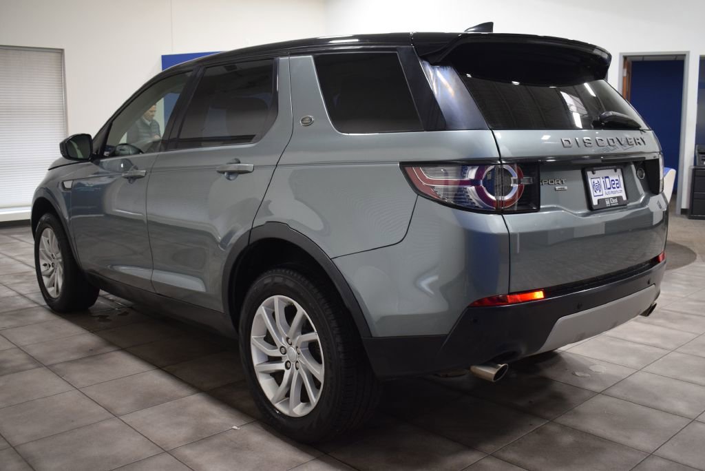 Used 2018 Land Rover Discovery Sport HSE image 2