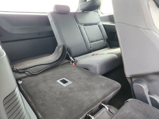 Used 2025 Ford Expedition Active image 15