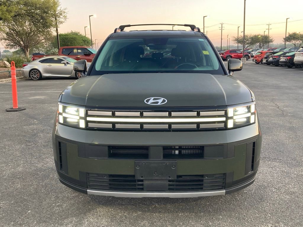 Used 2024 Hyundai Santa Fe SEL image 2