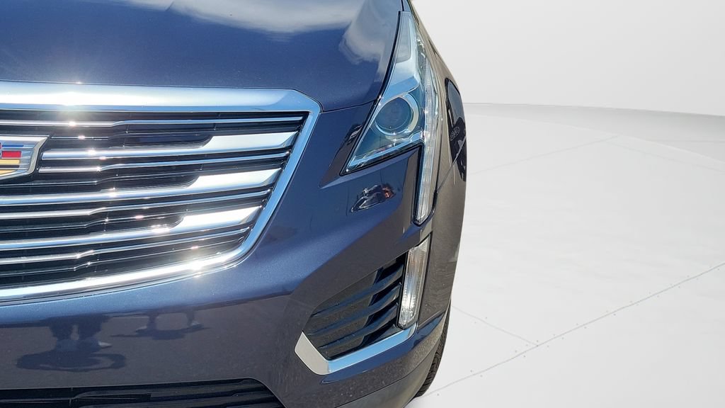 Used 2018 Cadillac XT5 FWD image 24