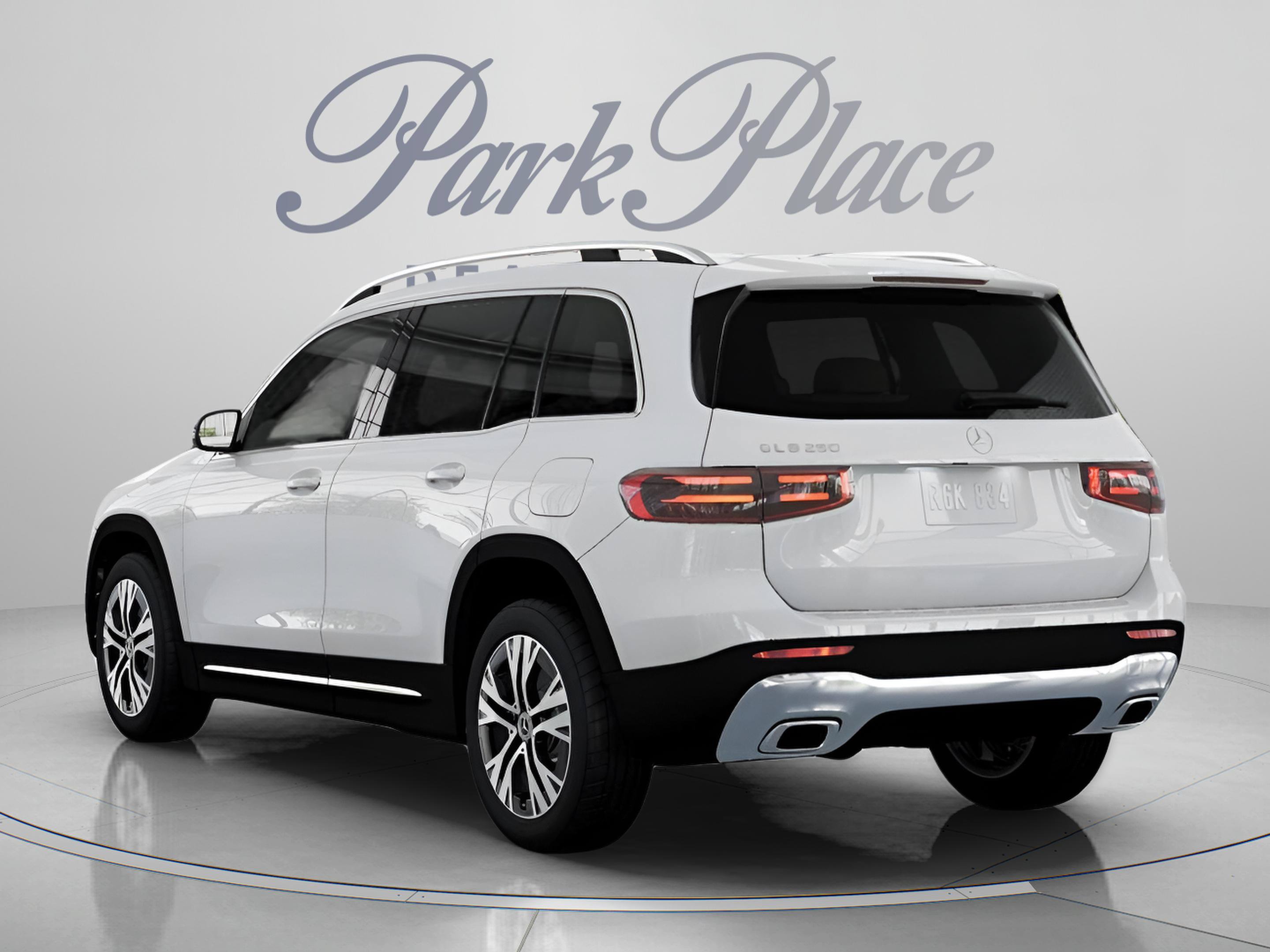 Used 2026 Mercedes-Benz GLB 250 image 14