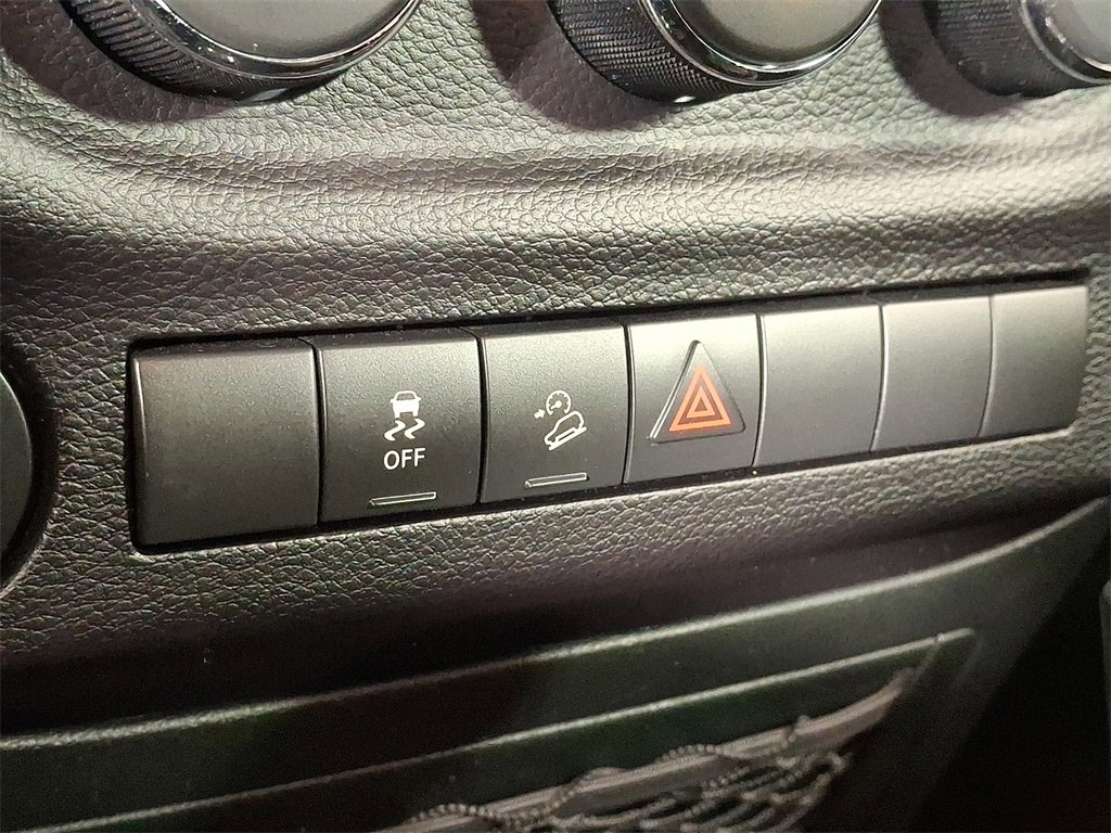 Used 2018 Jeep Wrangler Unlimited Sport S image 19