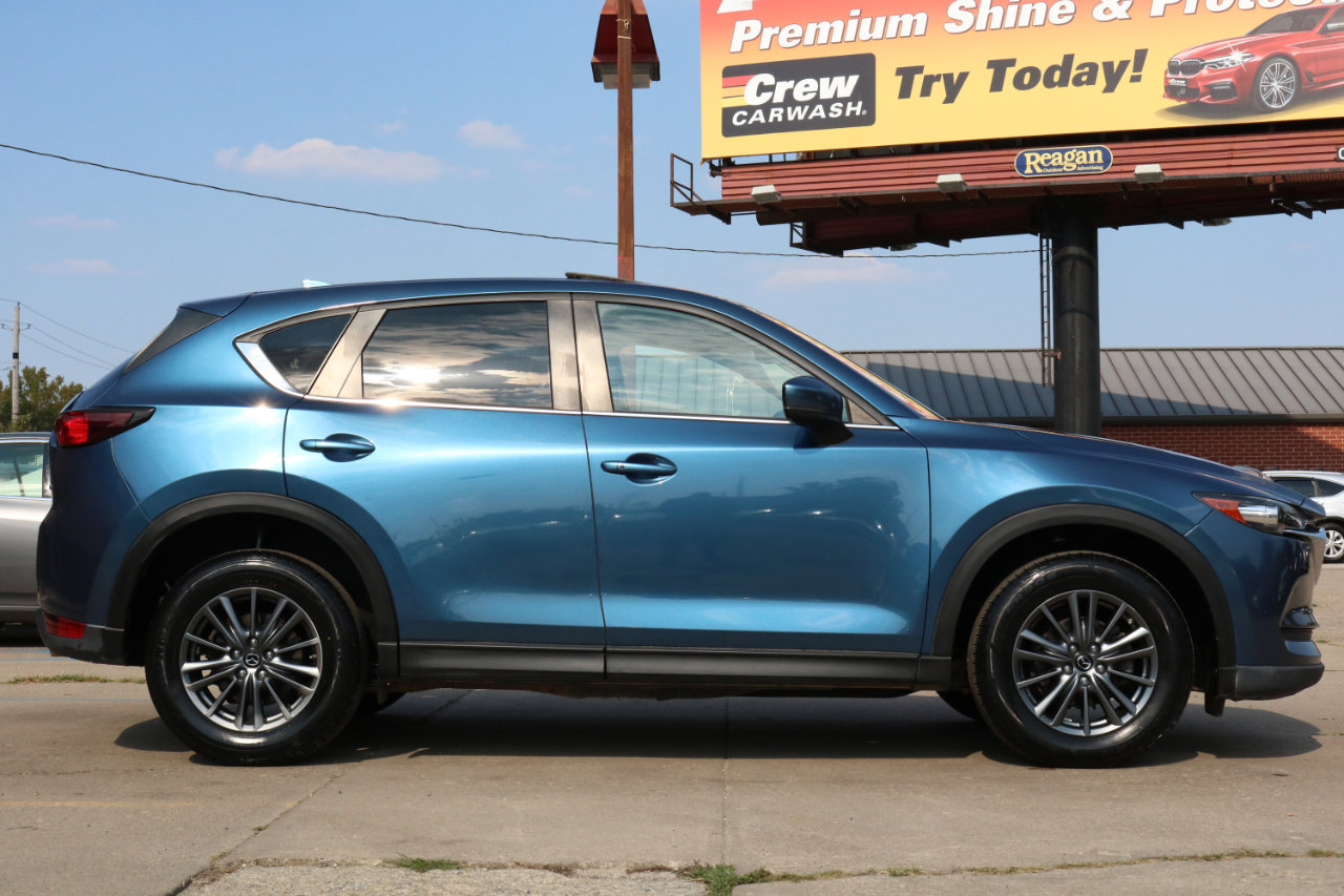 Used 2020 MAZDA CX-5 Touring image 5