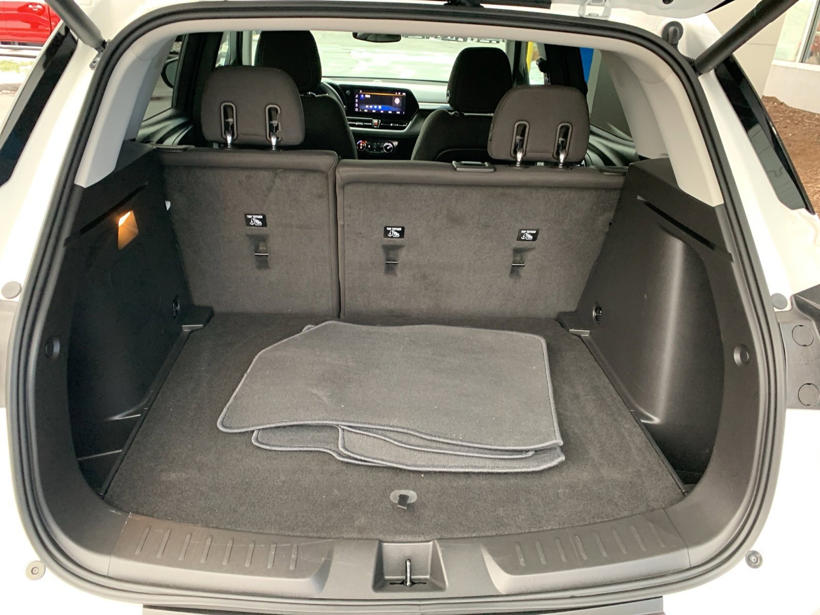 Used 2025 Chevrolet TrailBlazer LT w/ Convenience Package image 13