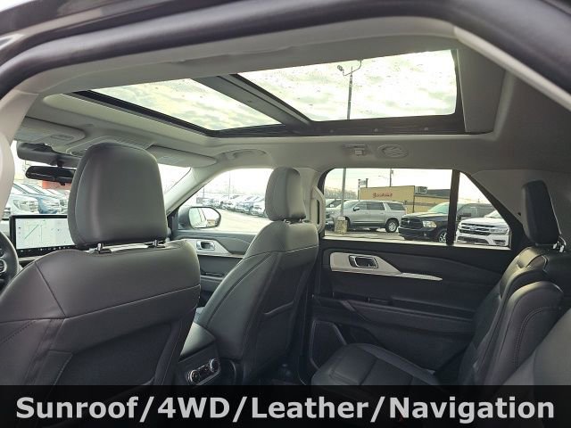 Used 2025 Ford Explorer Active w/ Active Comfort Package image 25