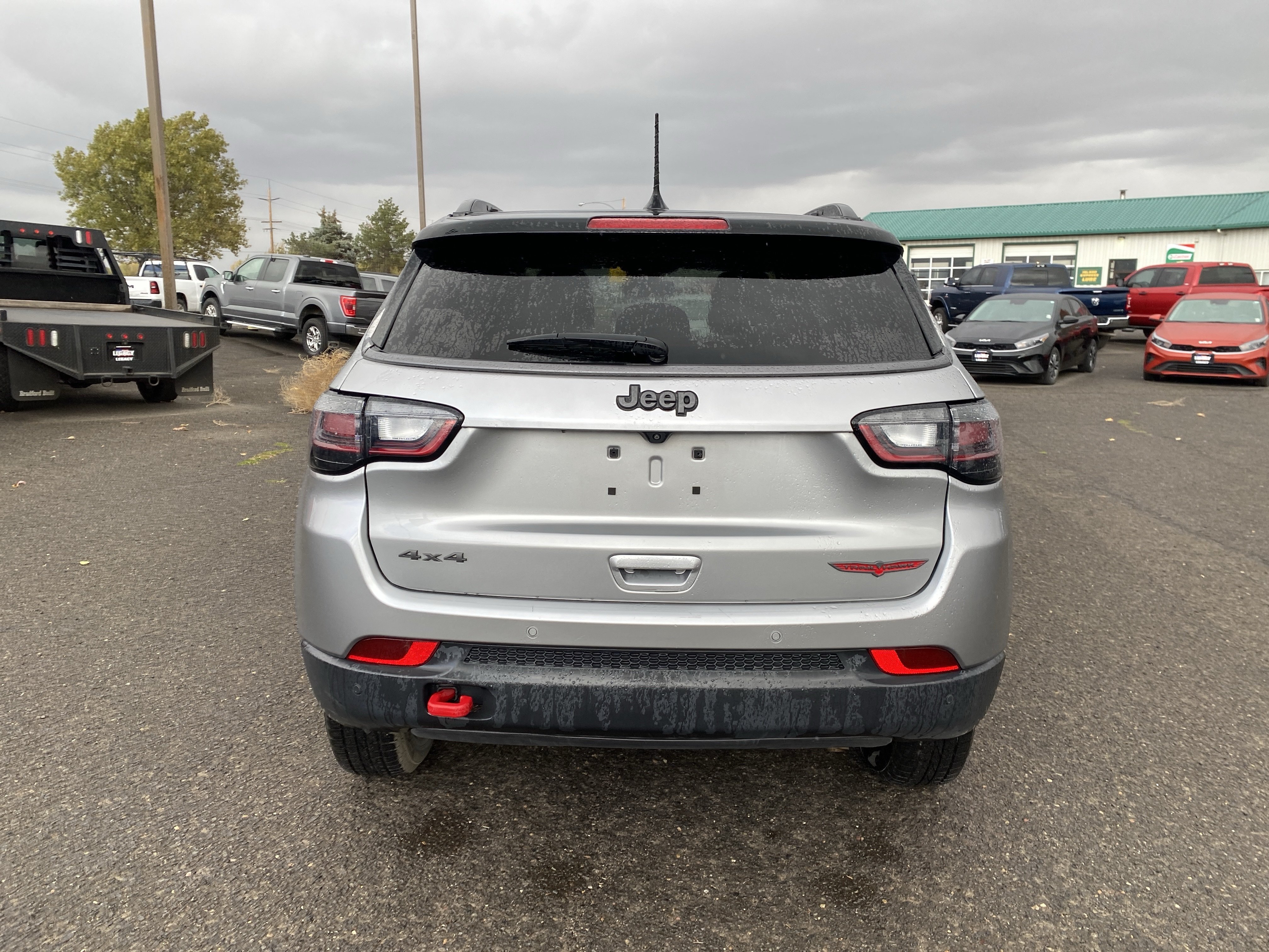 Used 2022 Jeep Compass Trailhawk w/ Trailhawk Elite Group AWD/4WD image 4