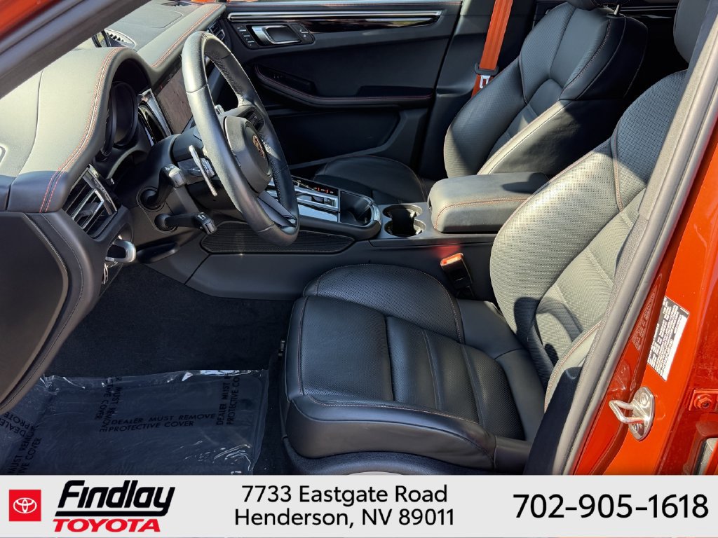Used 2023 Porsche Macan GTS AWD/4WD image 5