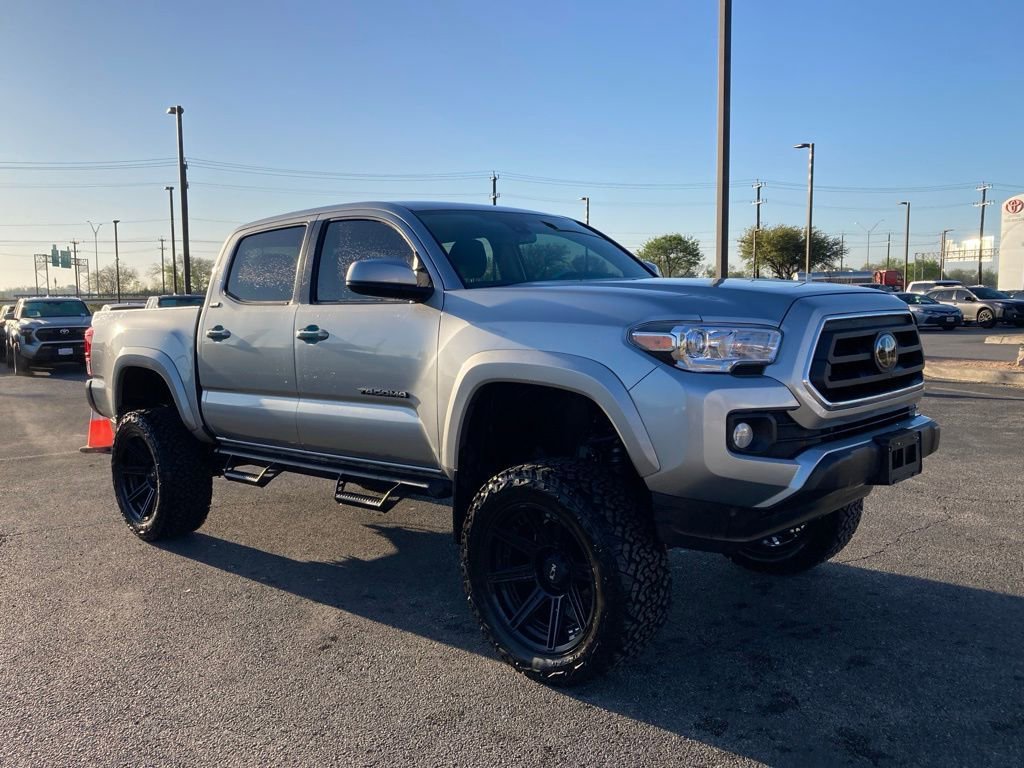Used 2023 Toyota Tacoma SR5 image 2