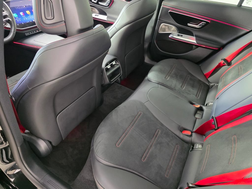 Certified 2025 Mercedes-Benz E 53 AMG e 4MATIC Sedan image 15