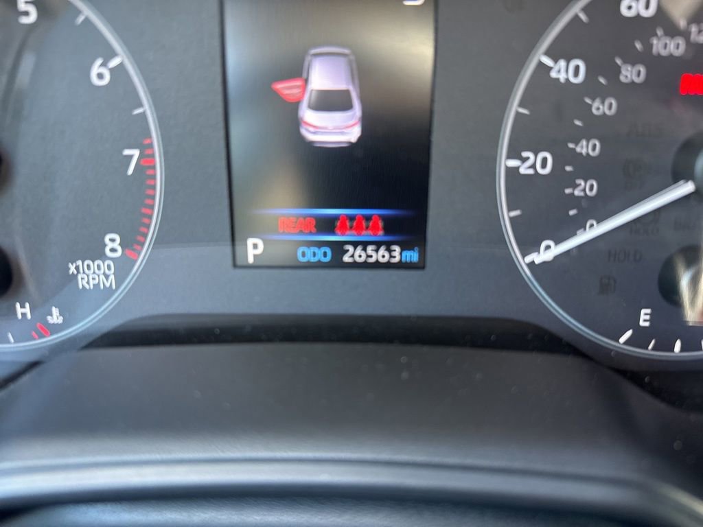 Used 2025 Toyota Corolla LE FWD image 18