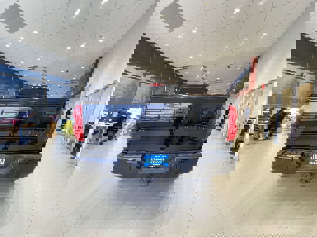 Used 2014 Toyota Tundra Platinum image 27