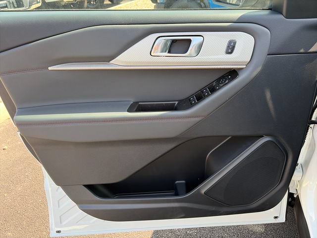 New 2026 Ford Explorer Active w/ Active Comfort Package AWD/4WD image 19