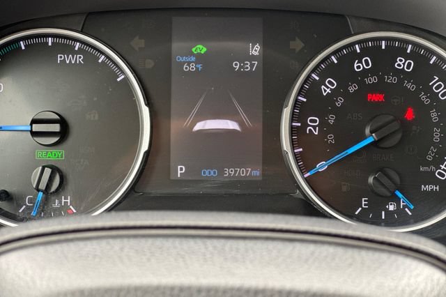 Used 2022 Toyota RAV4 LE AWD/4WD image 29