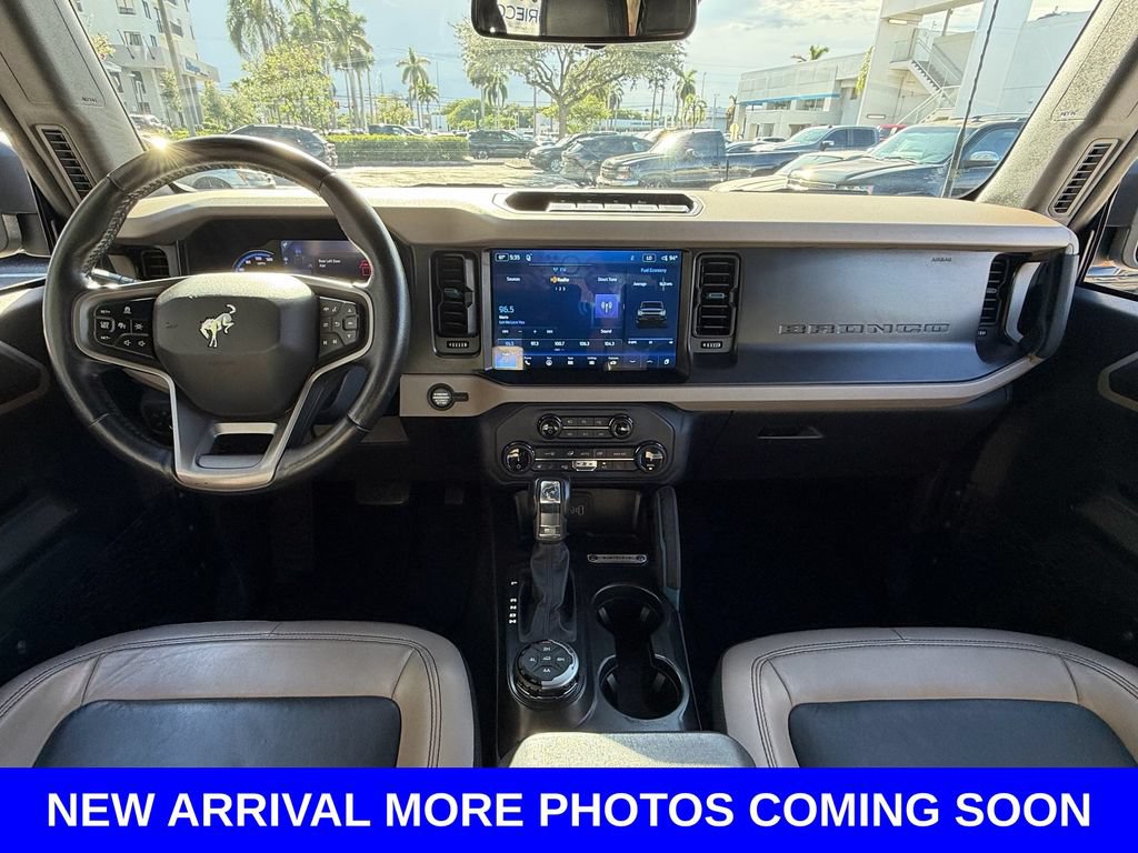 Used 2022 Ford Bronco Wildtrak AWD/4WD image 14