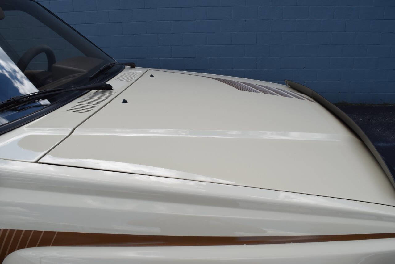 Used 1988 Toyota Pickup SR5 image 15