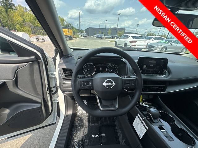 Certified 2026 Nissan Rogue S image 14