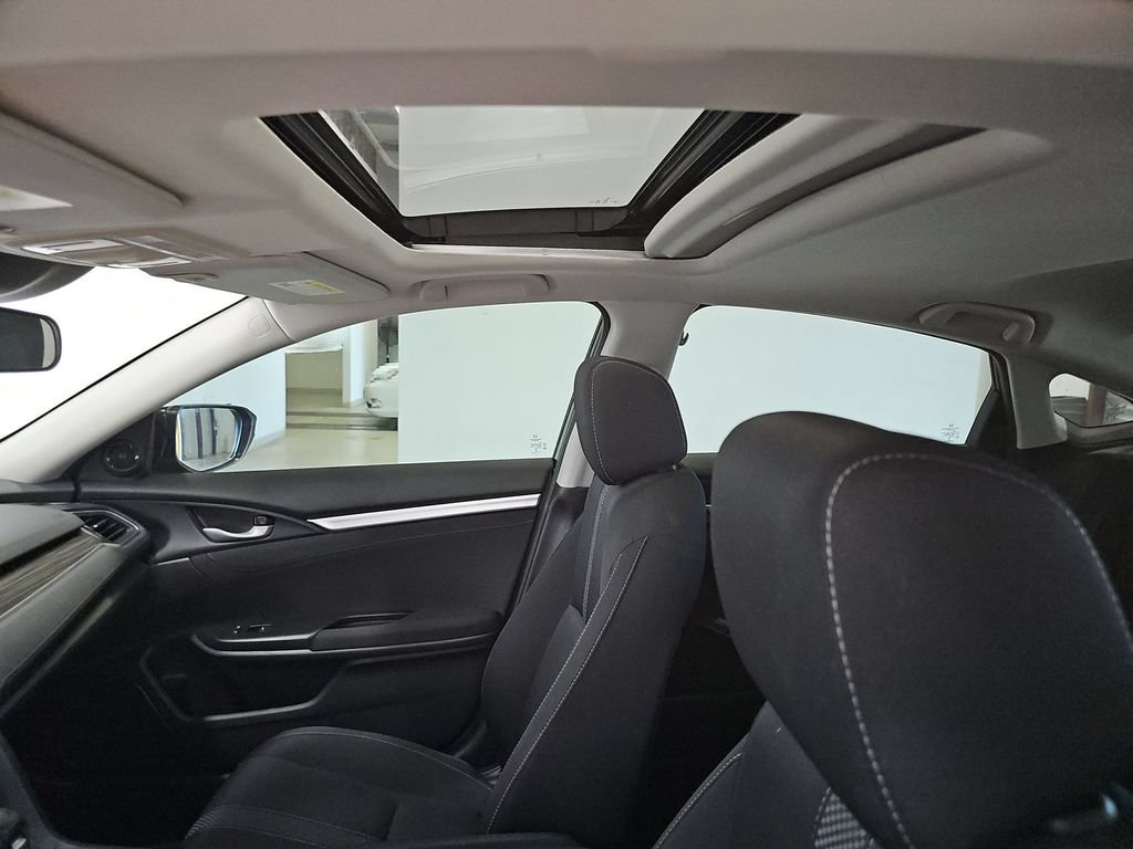 Used 2019 Honda Civic EX image 7