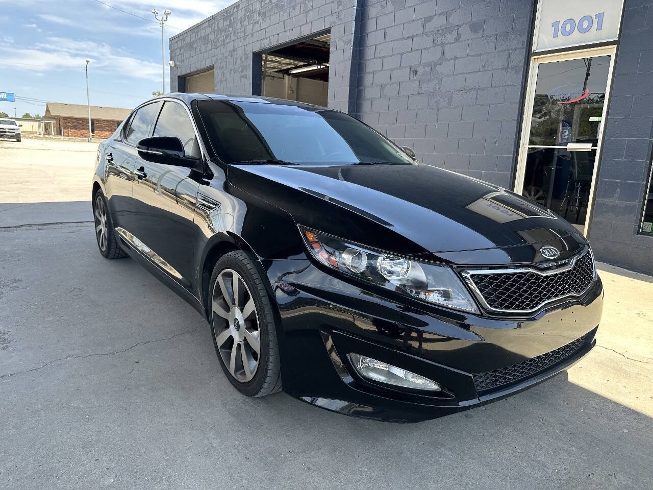 Used 2012 Kia Optima SX w/ Premium Touring Pkg FWD image 1