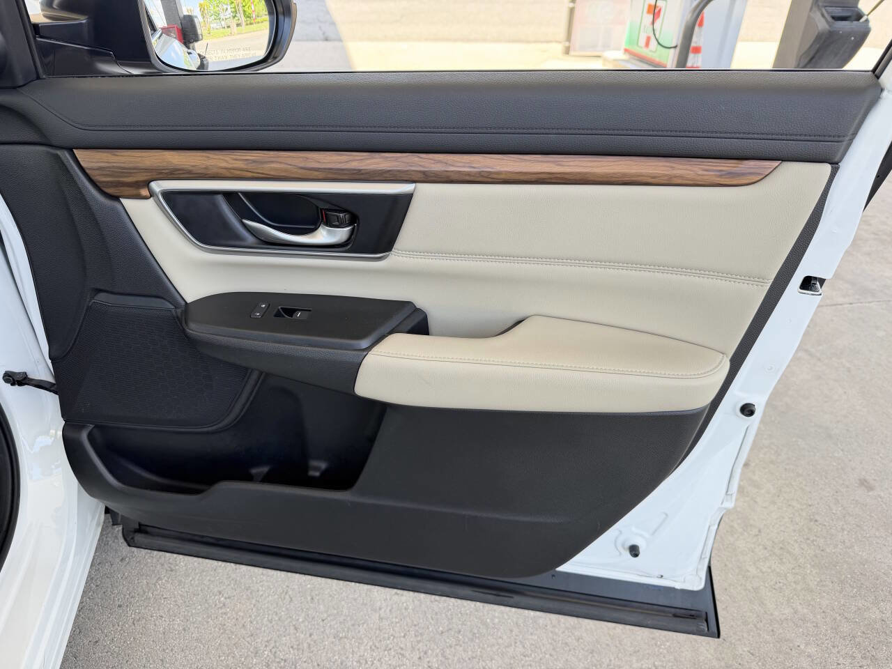Used 2021 Honda CR-V EX-L image 29