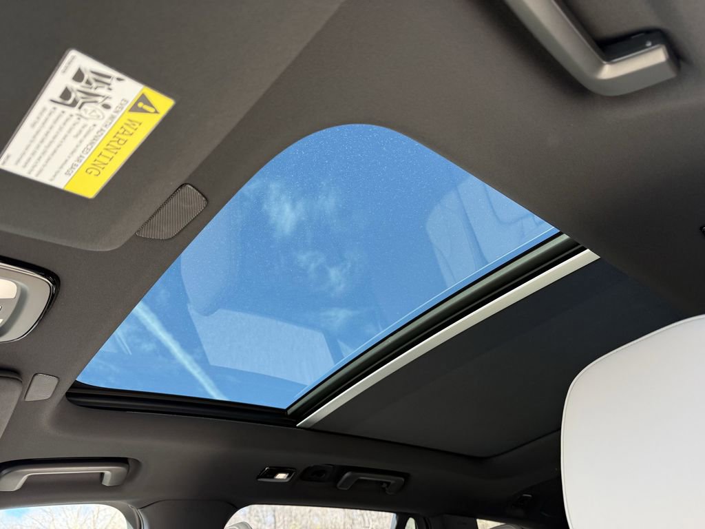 New 2026 Volvo XC90 B6 Plus w/ Protection Package Premier image 10