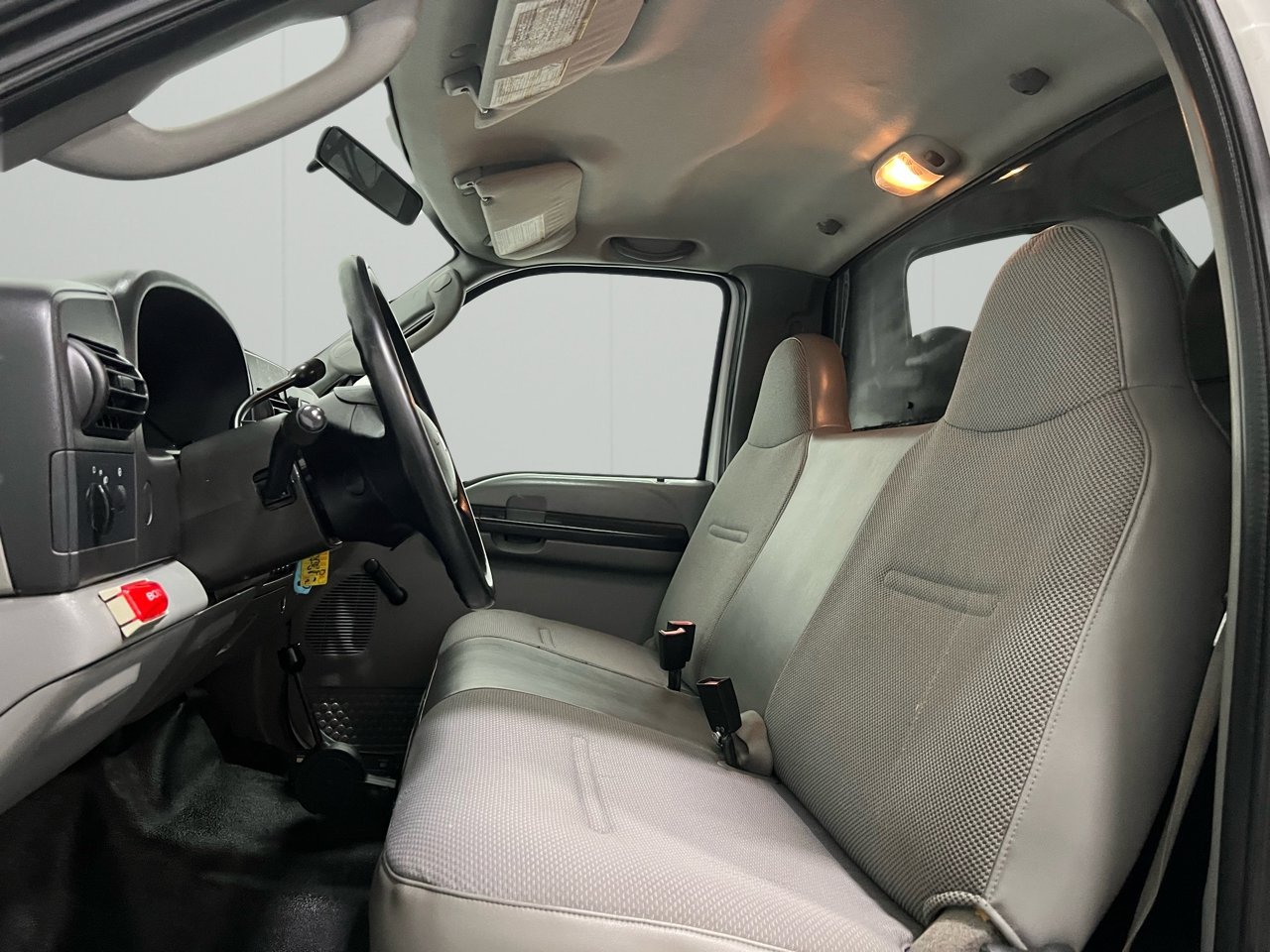 Used 2007 Ford F450 2WD Regular Cab Super Duty image 20