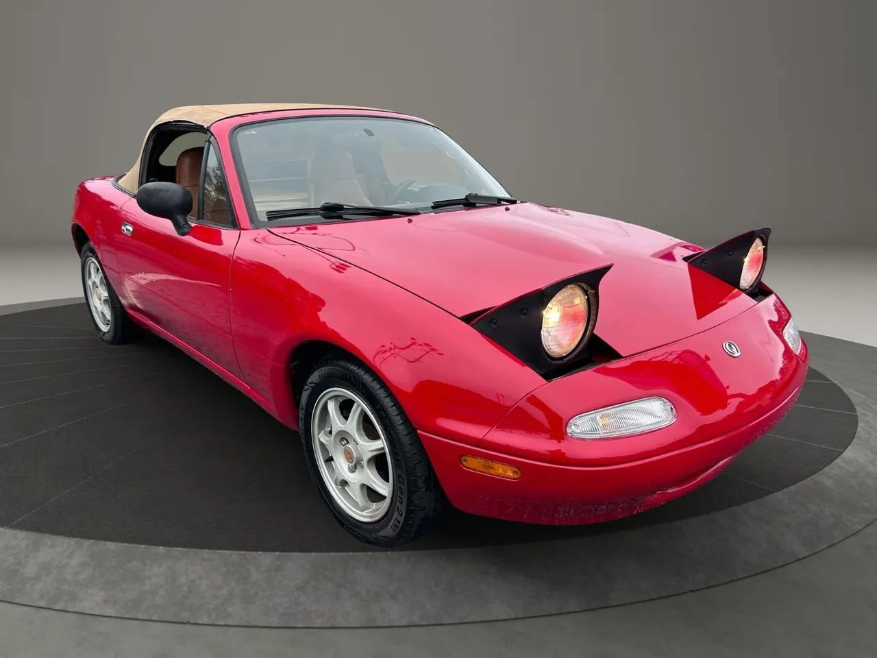 Used 1996 MAZDA MX-5 Miata image 24