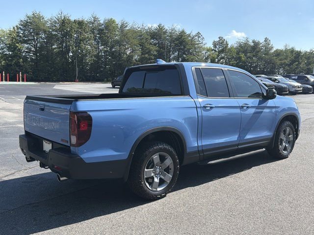 Used 2025 Honda Ridgeline TrailSport image 7