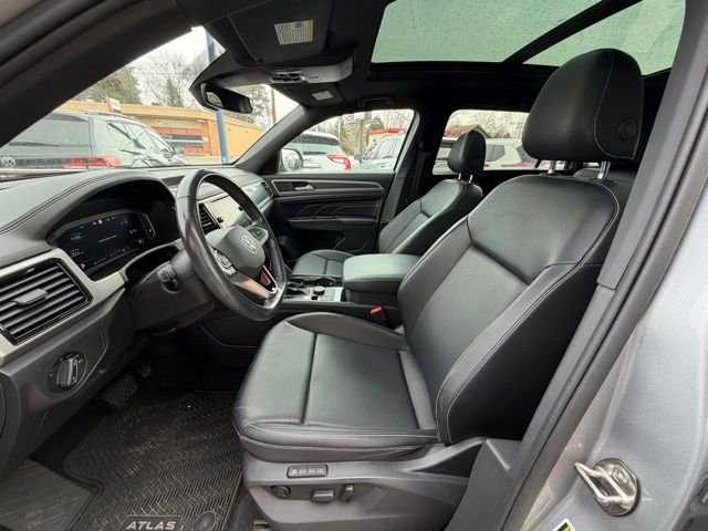 Used 2020 Volkswagen Atlas Cross Sport SEL image 9