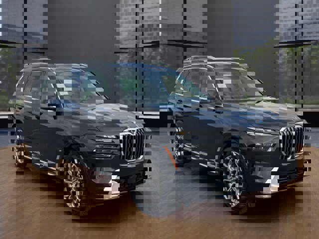 Used 2025 BMW X7 xDrive40i w/ Premium Package image 7