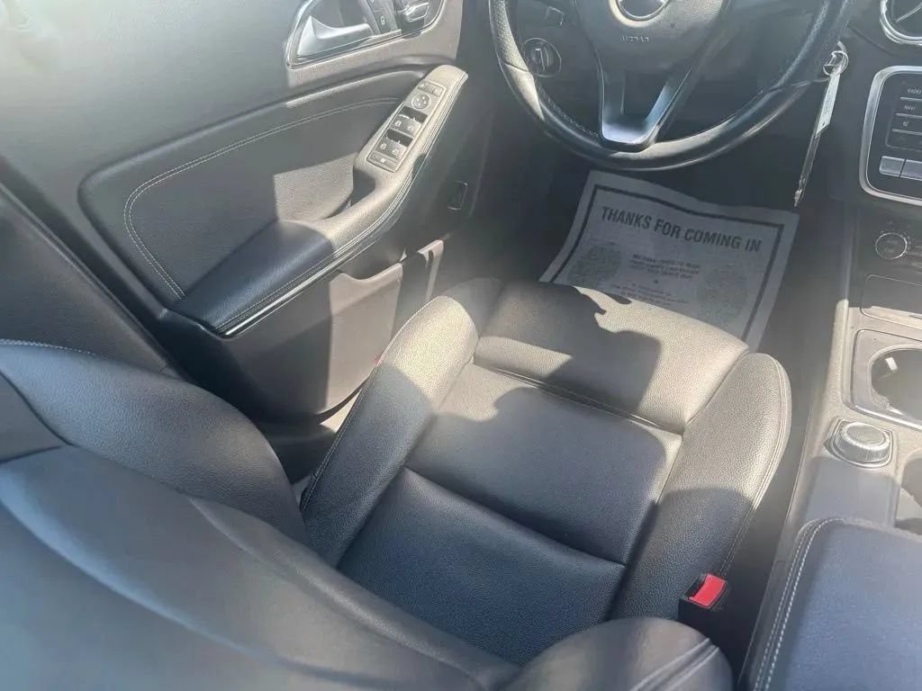 Used 2018 Mercedes-Benz GLA 250 4MATIC image 22