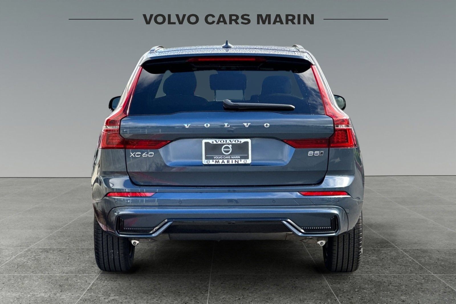 New 2026 Volvo XC60 B5 Plus w/ Protection Package image 7