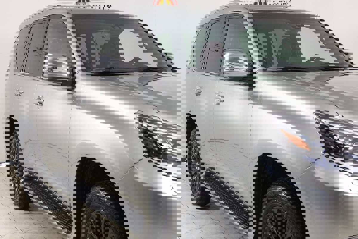 Used 2023 Lexus GX 460 Luxury w/ Sport Design Package image 39