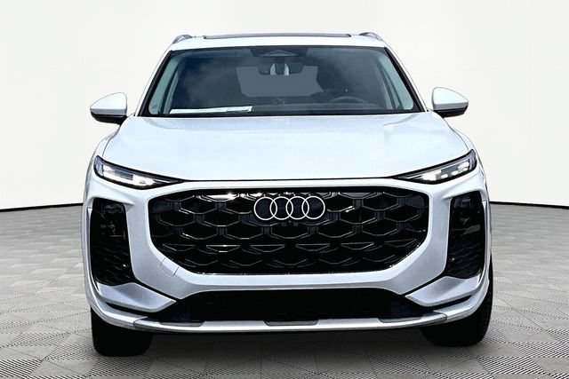 New 2026 Audi Q3 quattro 2.0T AWD/4WD image 3