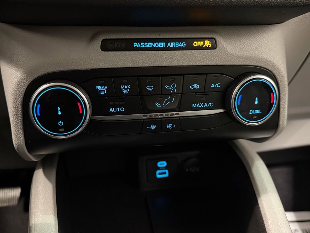 Used 2023 Ford Escape Active image 13