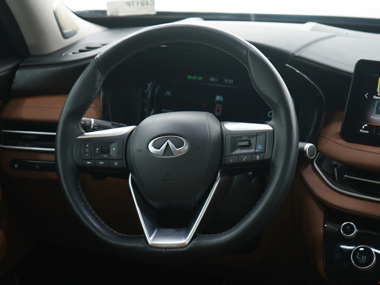 Used 2024 INFINITI QX60 Sensory image 16