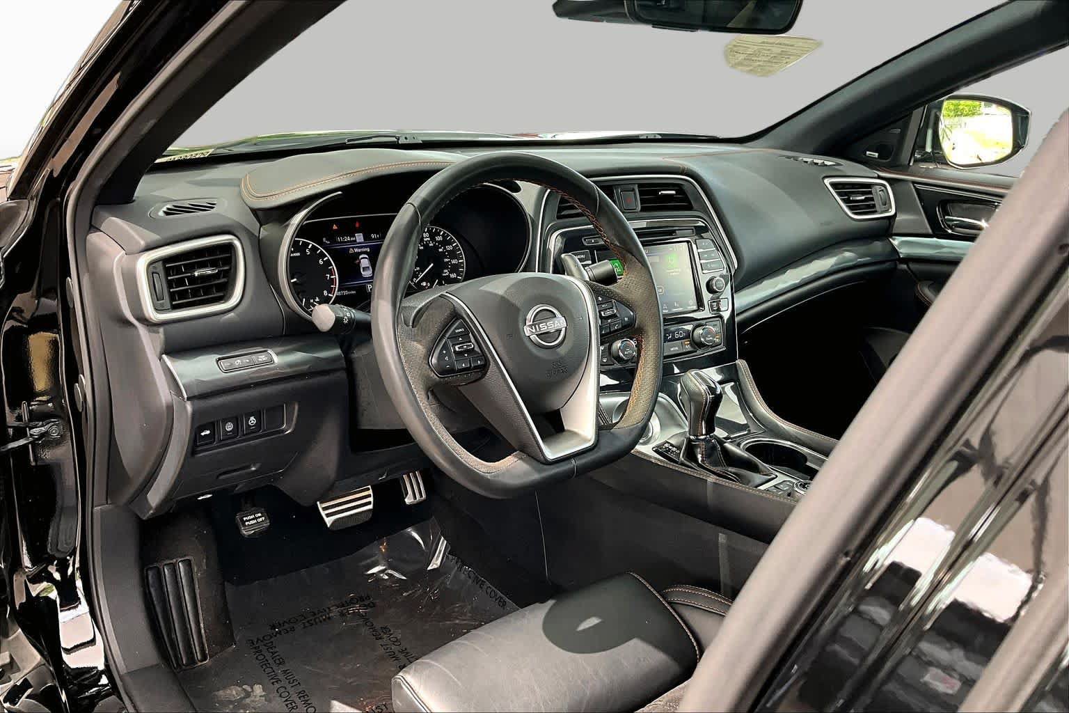 Certified 2023 Nissan Maxima SR w/ Sport Mat Group FWD image 18
