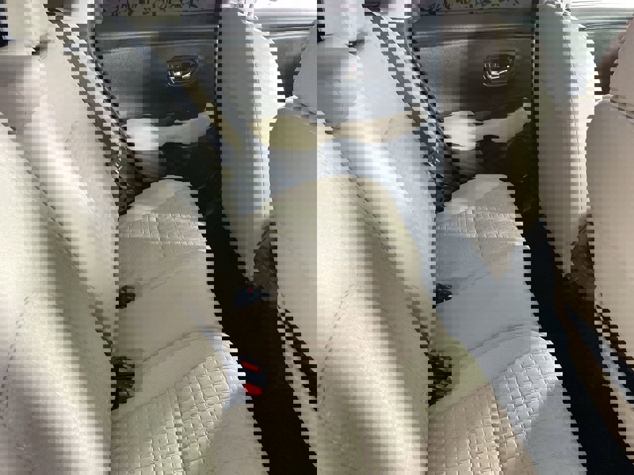 Used 2024 Honda HR-V LX image 23