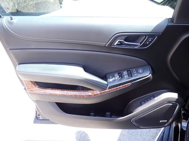 Used 2019 Chevrolet Tahoe Premier AWD/4WD image 19