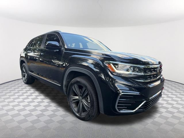 Used 2021 Volkswagen Atlas Cross Sport SE w/ Panoramic Sunroof Package FWD image 3