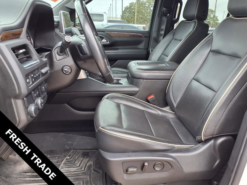 Used 2021 Chevrolet Tahoe Premier w/ Premium Package RWD image 25