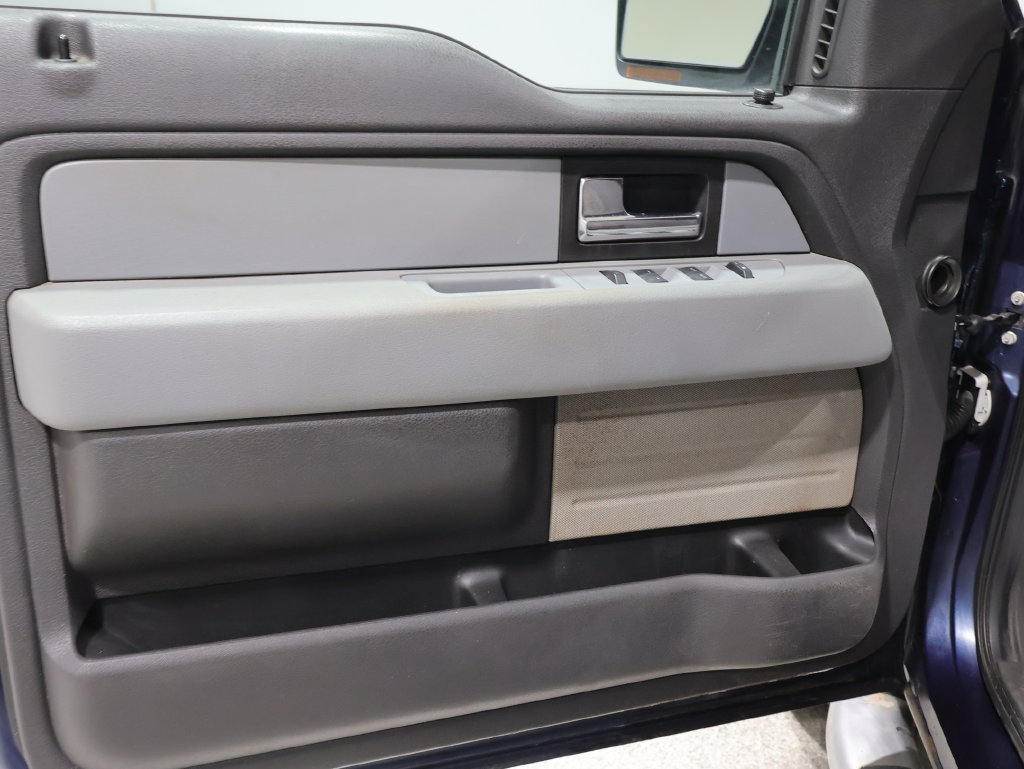 Used 2013 Ford F150 XLT w/ XLT Chrome Pkg AWD/4WD image 21
