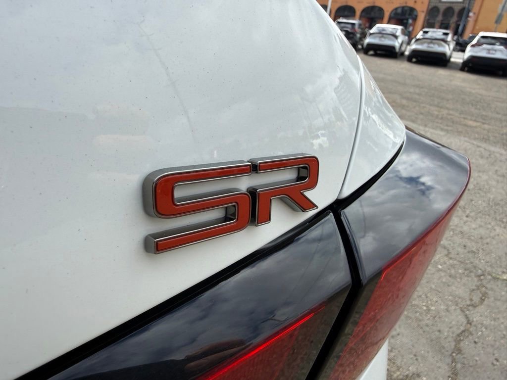 Used 2025 Nissan Altima 2.5 SR FWD image 8
