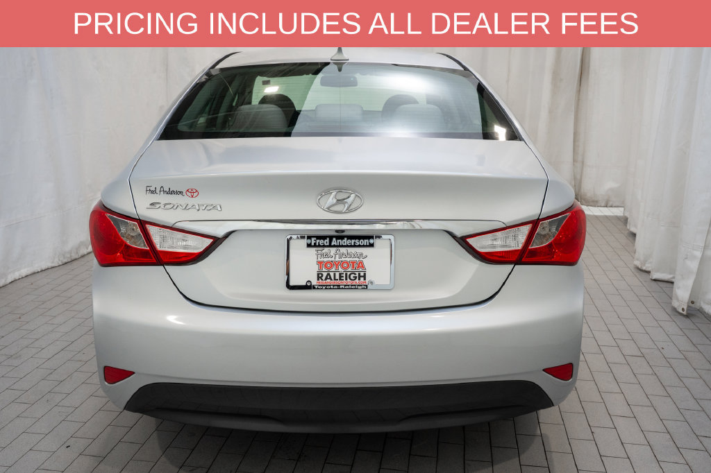 Used 2014 Hyundai Sonata GLS w/ Popular Equipment Group 2 FWD image 4