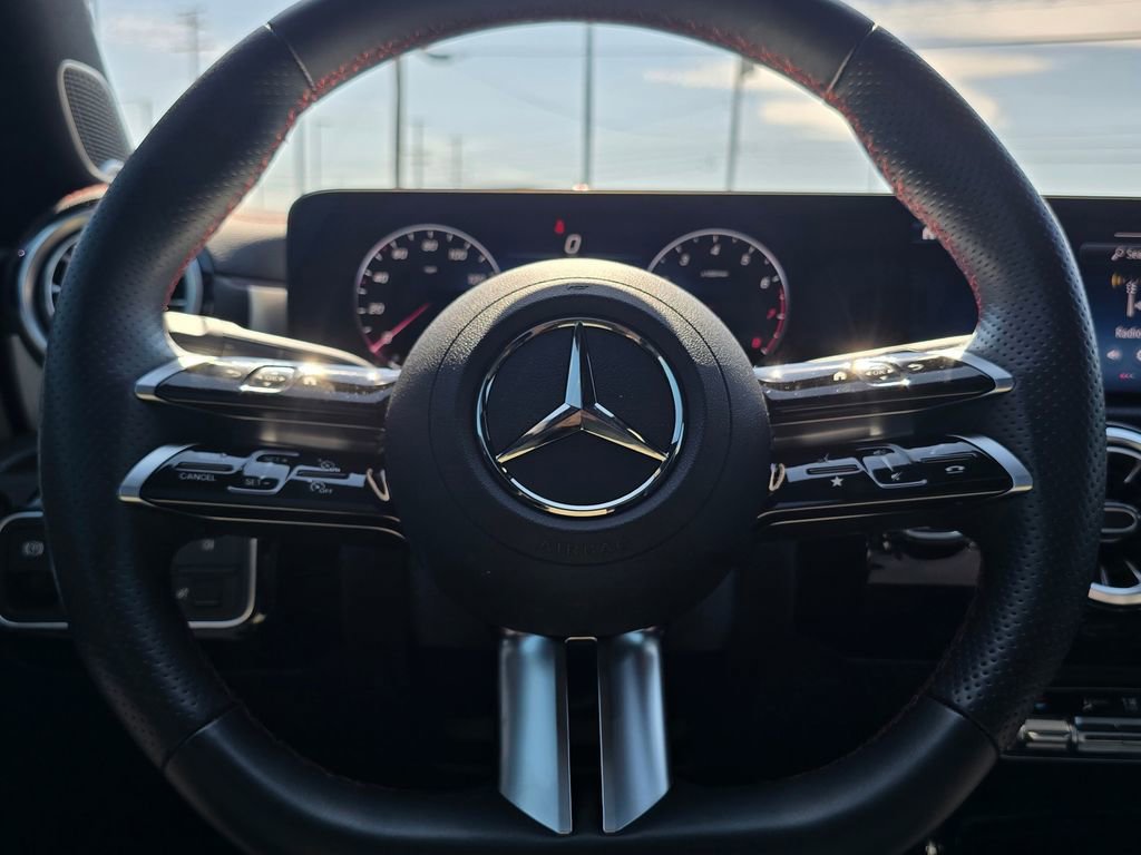 Used 2024 Mercedes-Benz CLA 250 4MATIC w/ AMG Night Package image 27