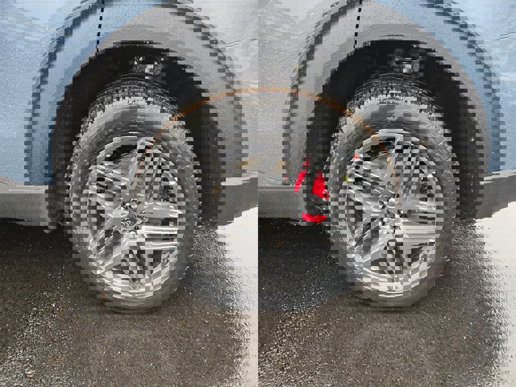 New 2026 Ford Explorer ST-Line w/ ST-Line Street Pack image 9