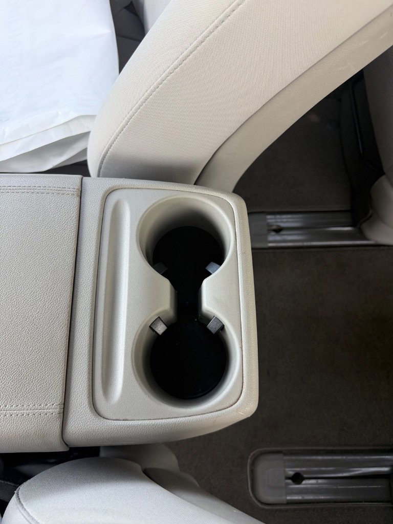 Used 2019 Kia Sedona L FWD image 22